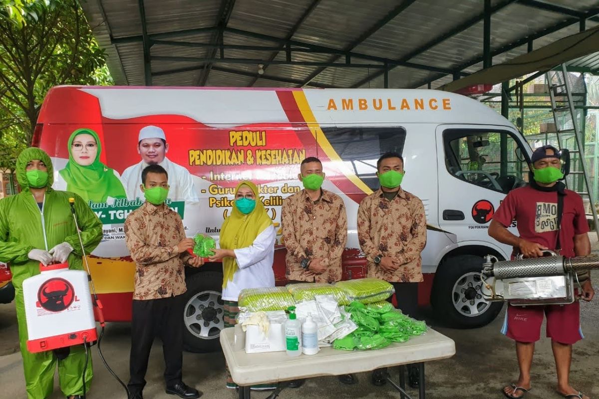 Pasangan SALAM luncurkan ambulance GuDek peduli COVID-19