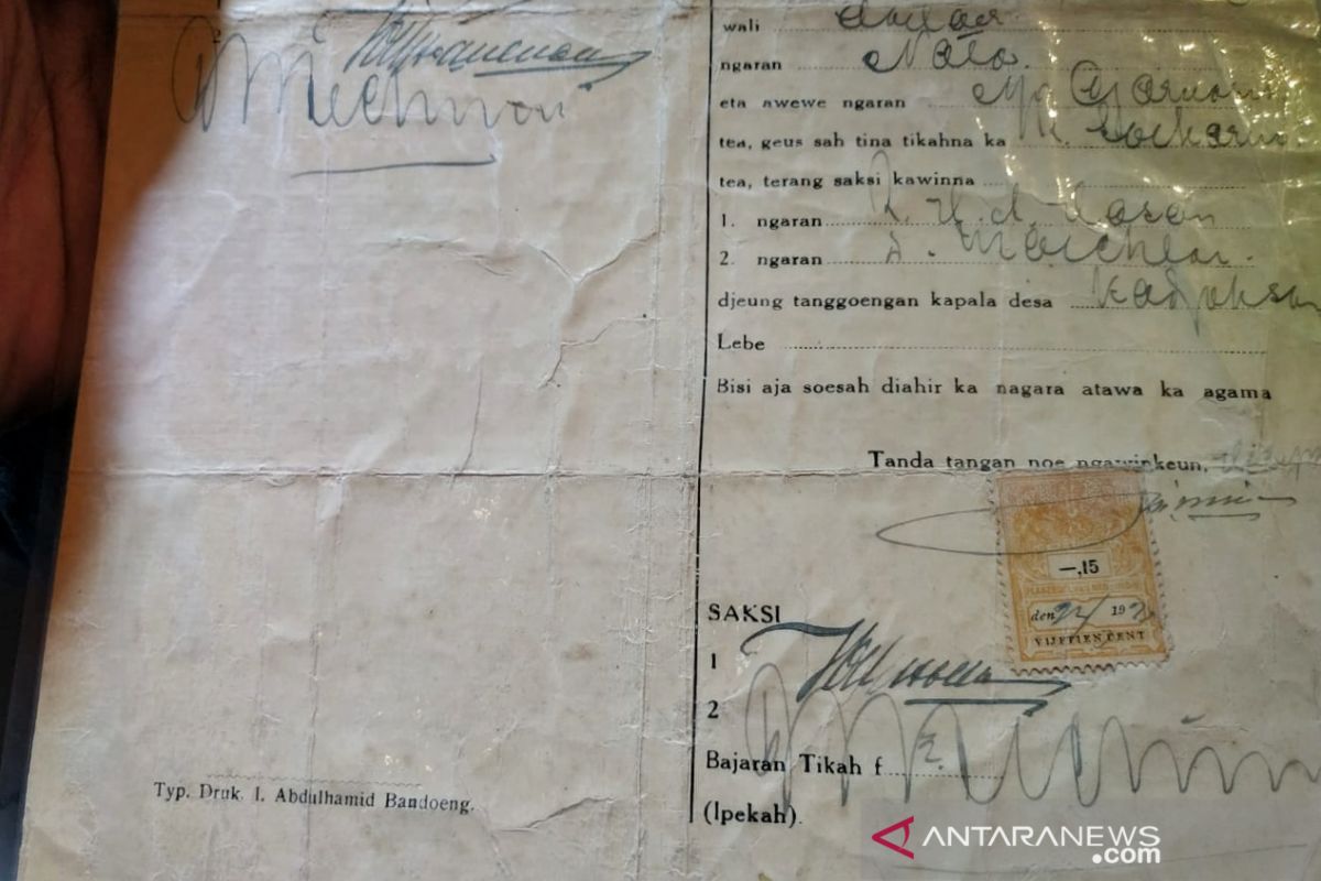 Dispusip Bandung tanggapi surat nikah Inggit-Soekarno yang dijual