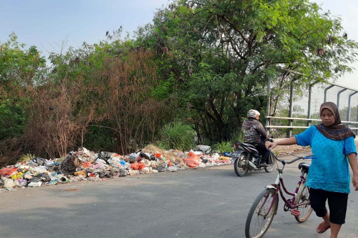 Pemkot Serang akan denda  Rp100 ribu bagi warga buang sampah sembarangan