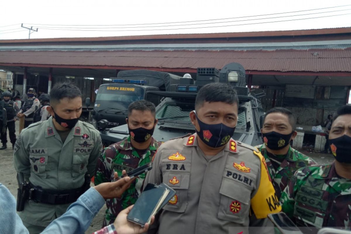 Polisi Mimika larang warga berkumpul cegah penularan COVID-19