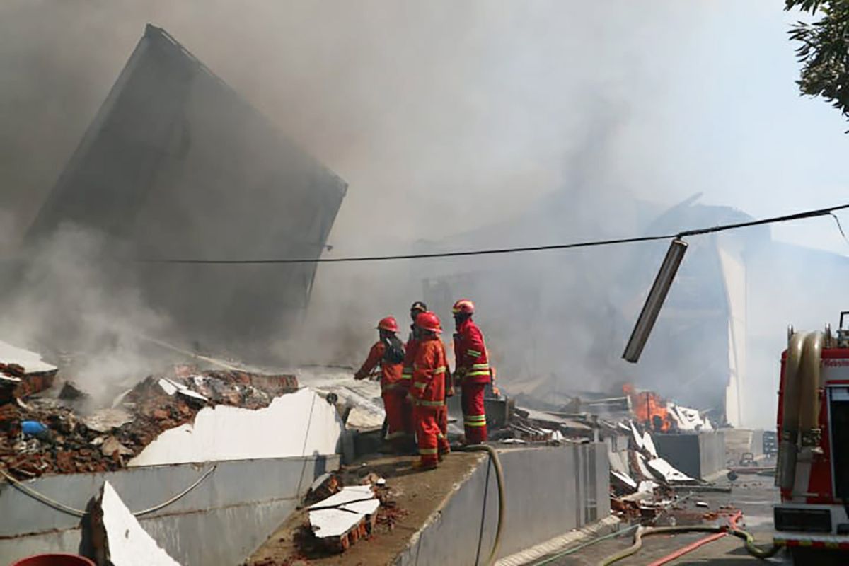 Gudang popok dan produk kecantikan di Malang terbakar, kerugian Rp25 miliar