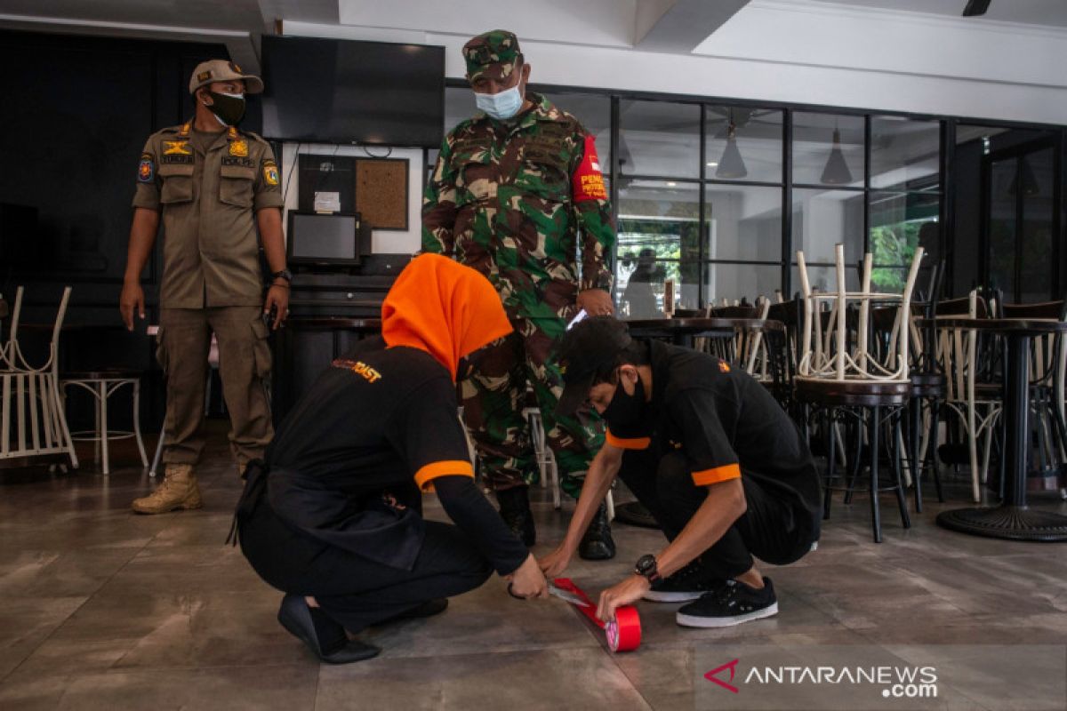 Anies perpanjang PSBB Jakarta hingga 11 Oktober 2020