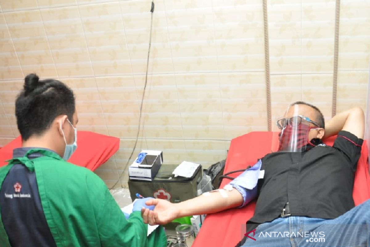 Perum LKBN ANTARA Biro Sumut bantu stok darah PMI Medan