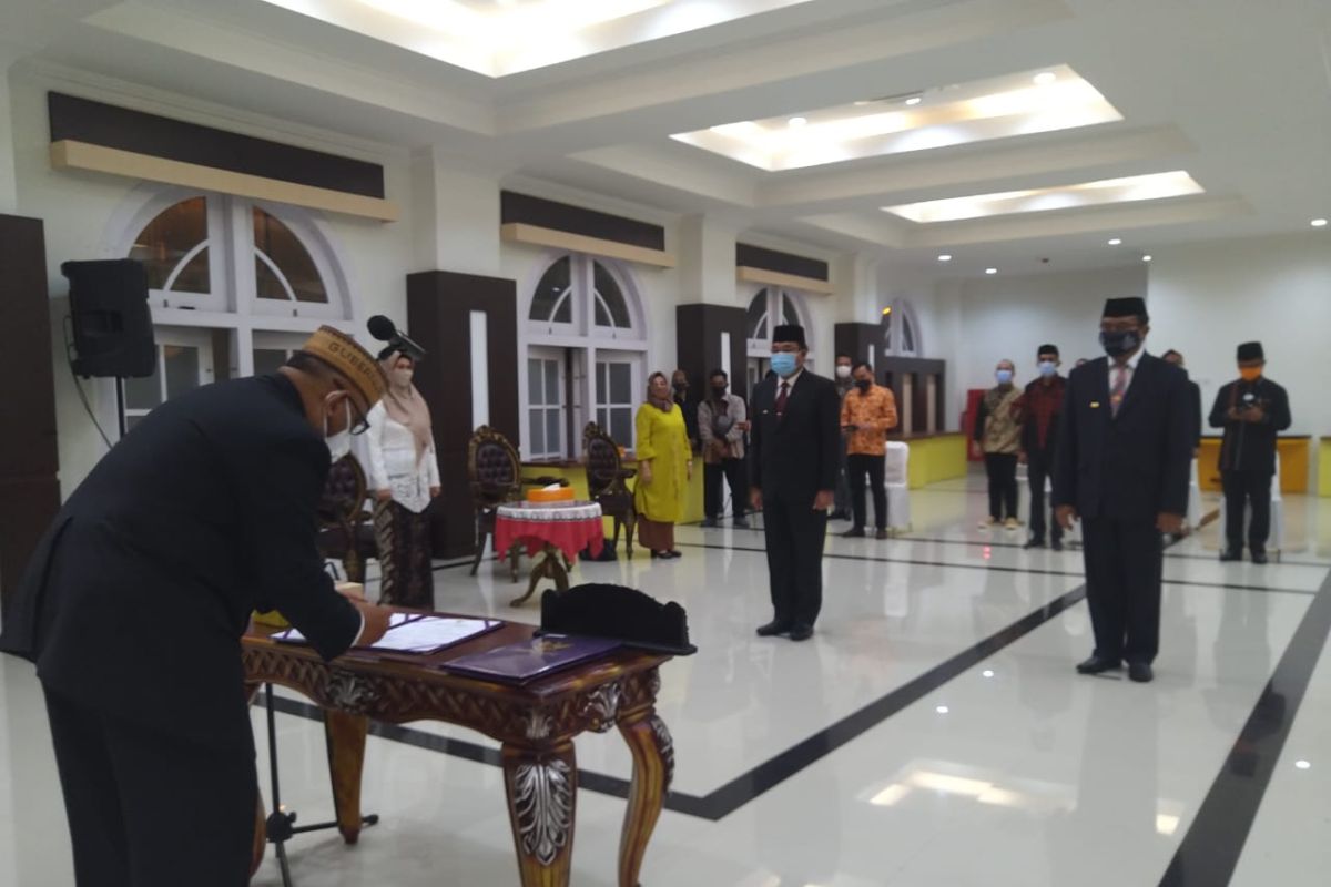 Gubernur kukuhkan penjabat sementara bupati Gorontalo-Bone Bolango
