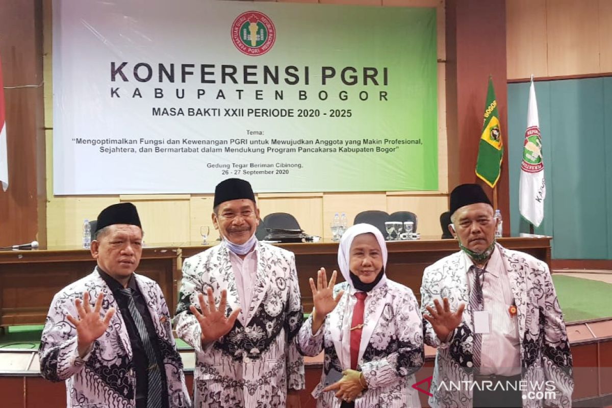 Amsohi resmi terpilih jadi Ketua PGRI Bogor periode 2020-2025