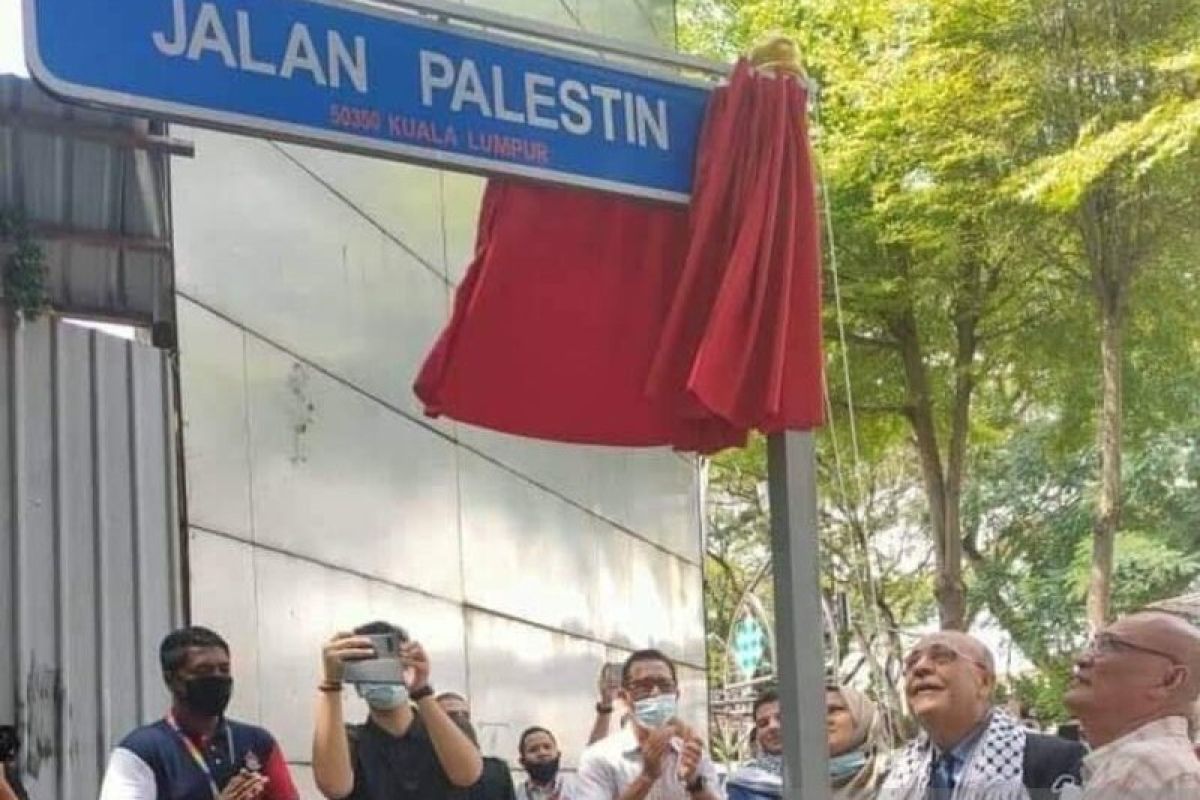 Jalan ini berubah menjadi Jalan Palestina