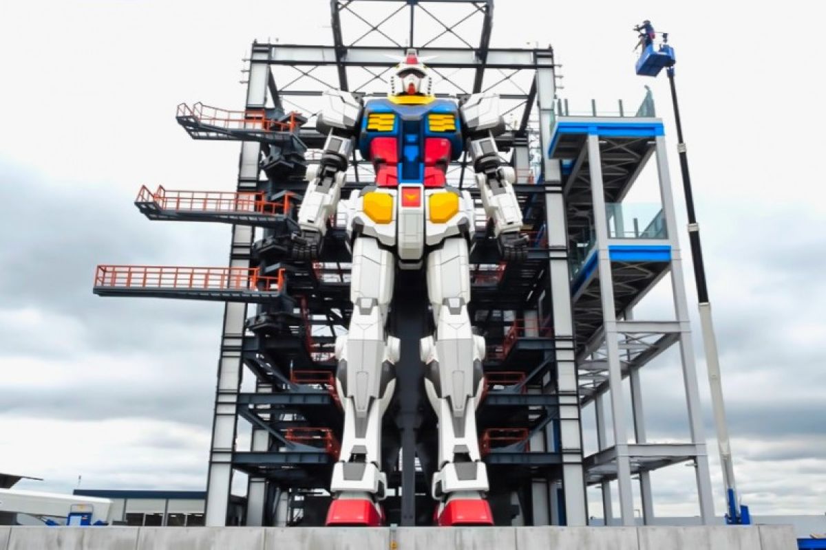 Gundam "real size" di Jepang ditenagai oleh energi angin