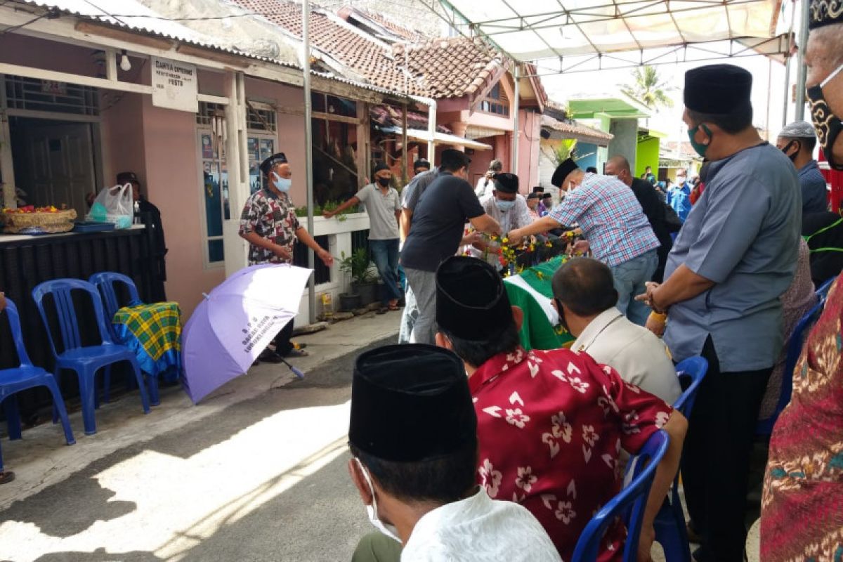 Kabar duka, Yusuf Kohar sambangi kediaman mantan petinju Lampung