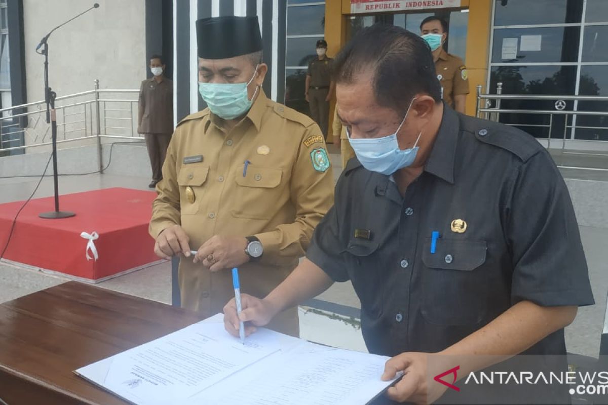 Pjs Bupati Sambas pimpin ikrar netralitas ASN dalam pilkada