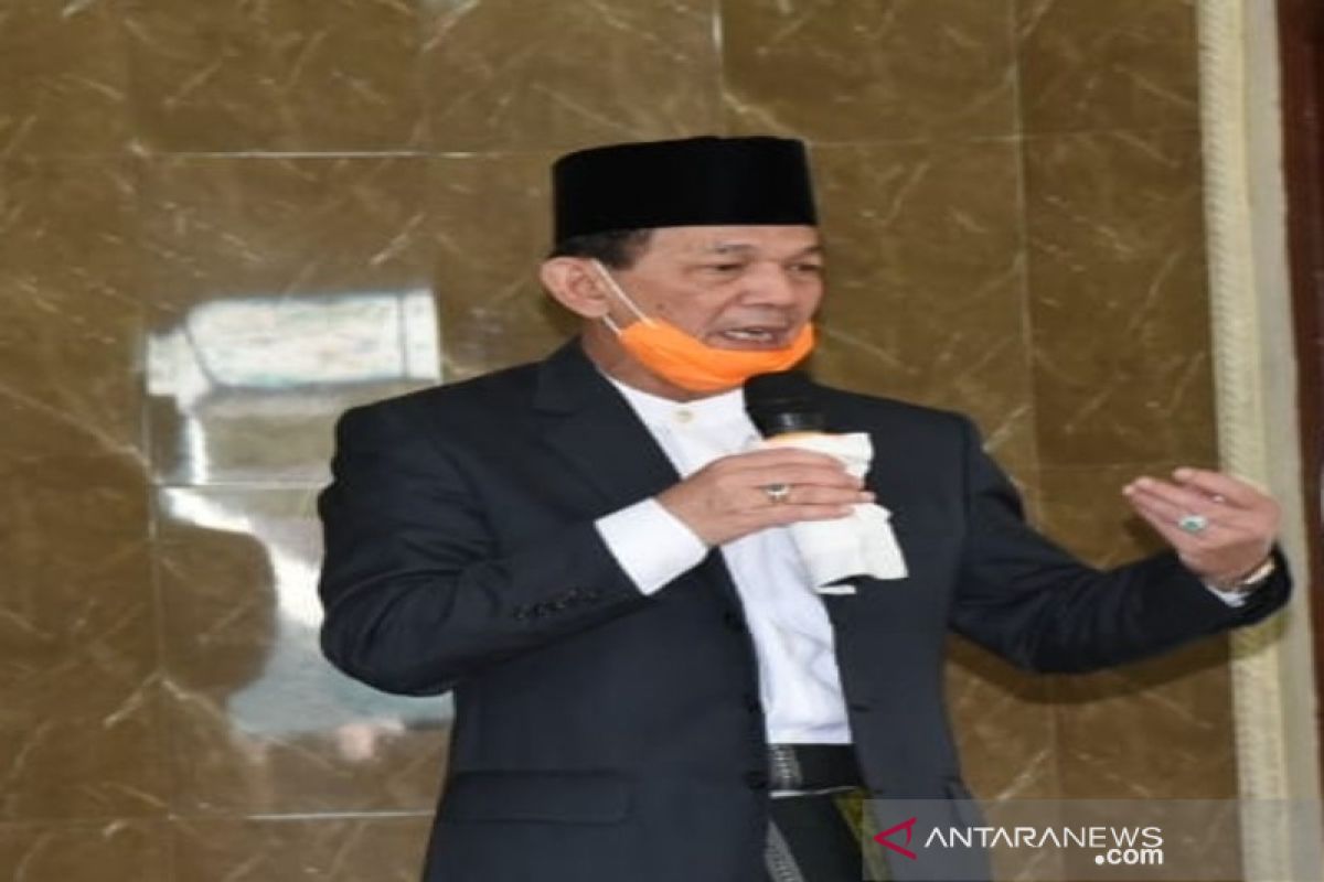 Bupati Tapsel ingatkan penyelenggara pemilu jaga independensi