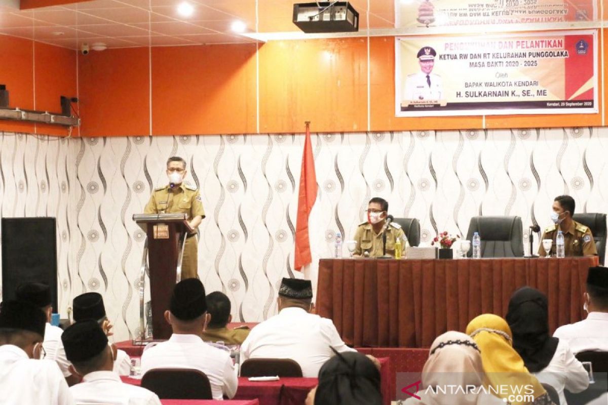 Wali Kota Kendari minta RT/RW menjadi teladan pencegahan COVID-19