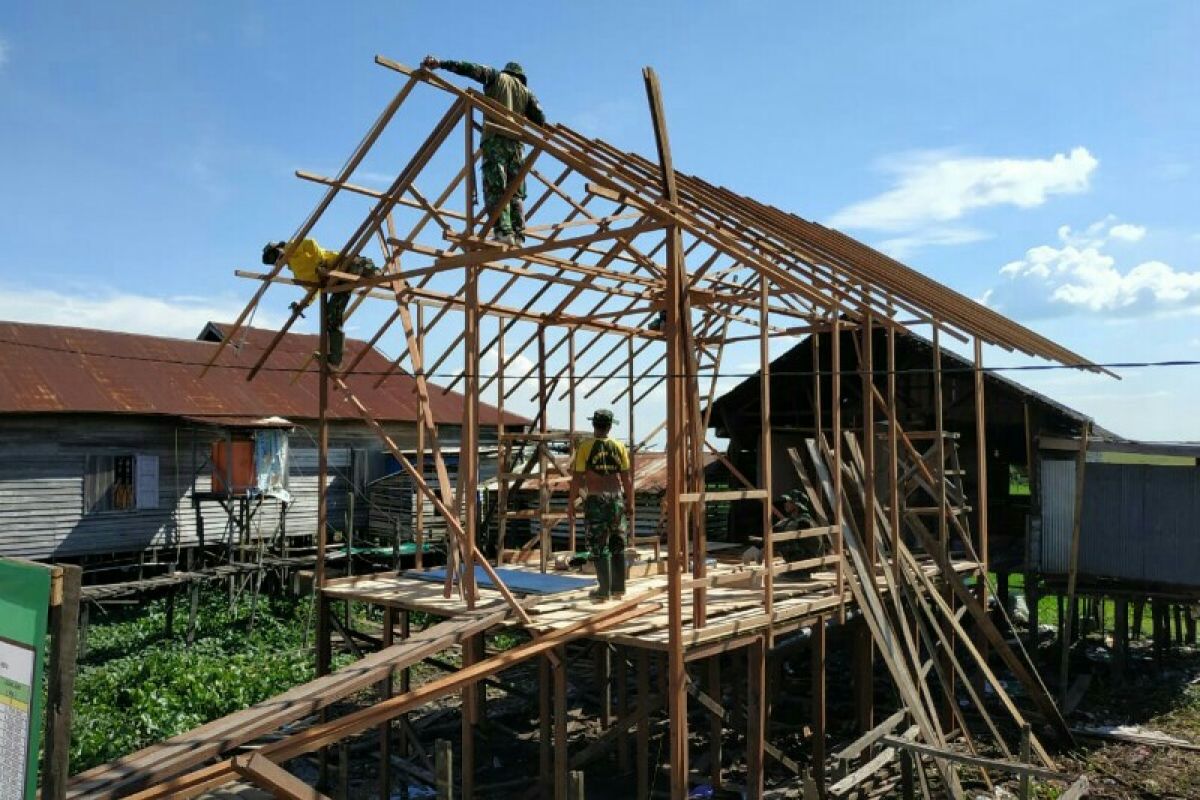 Program Bedah Rumah  di OKU rampung 80 persen