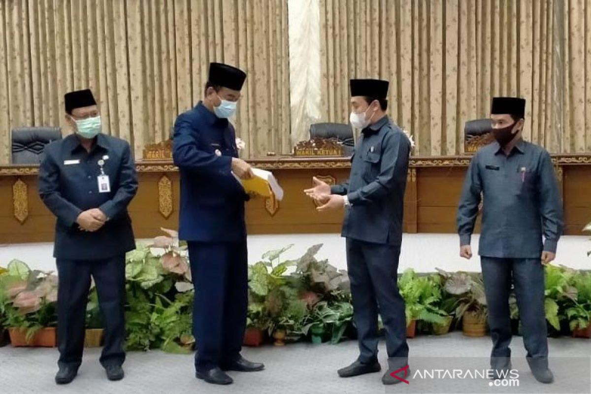 Pemkab Barito Utara serahkan dokumen KUA-PPAS Tahun Anggaran 2021