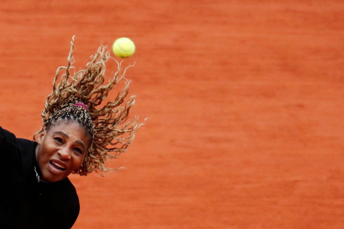 Alami cedera tumit paksa Serena Williams mundur dari French Open