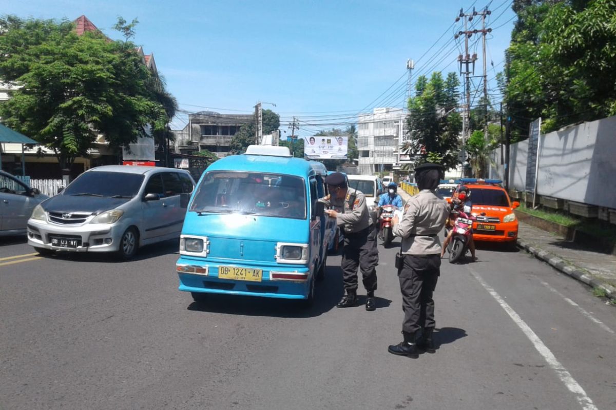 Pencanangan Gerakan Sulut Bermasker bagikan 11,3 juta masker