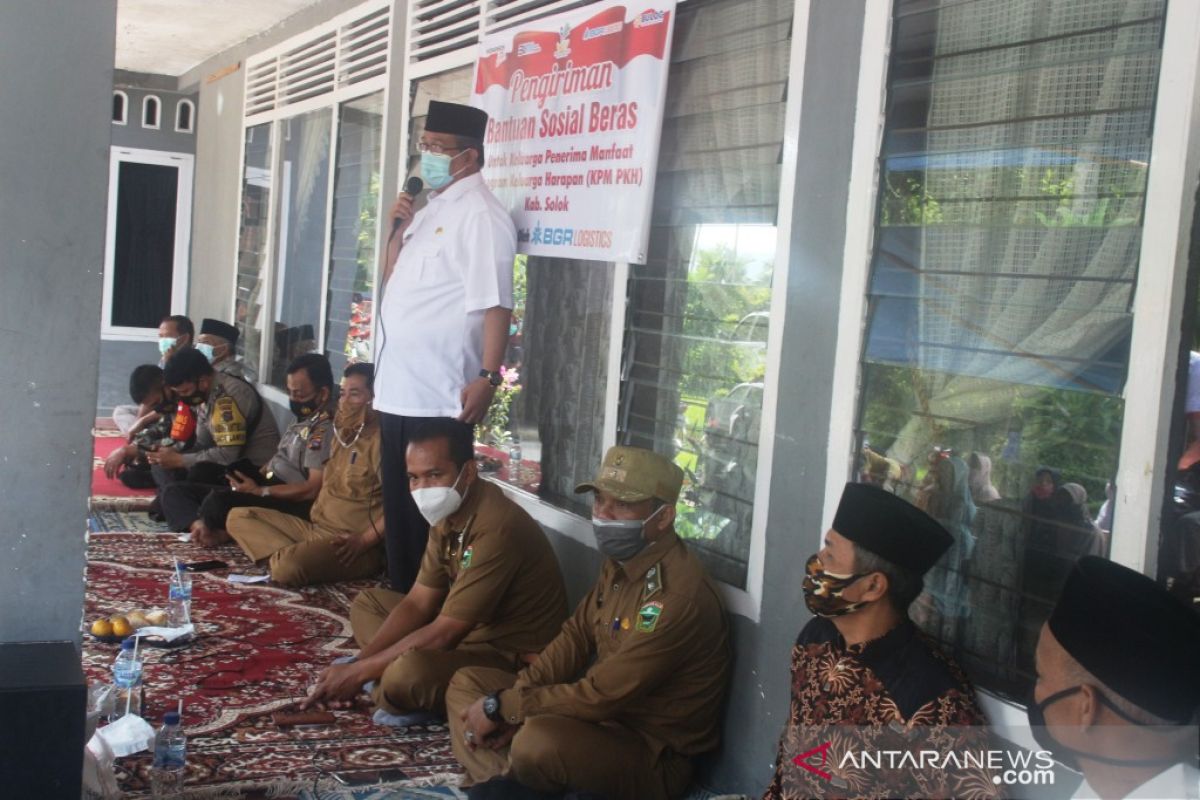 Kabupaten Solok peroleh bantuan 16.435 KPM atasi dampak COVID-19