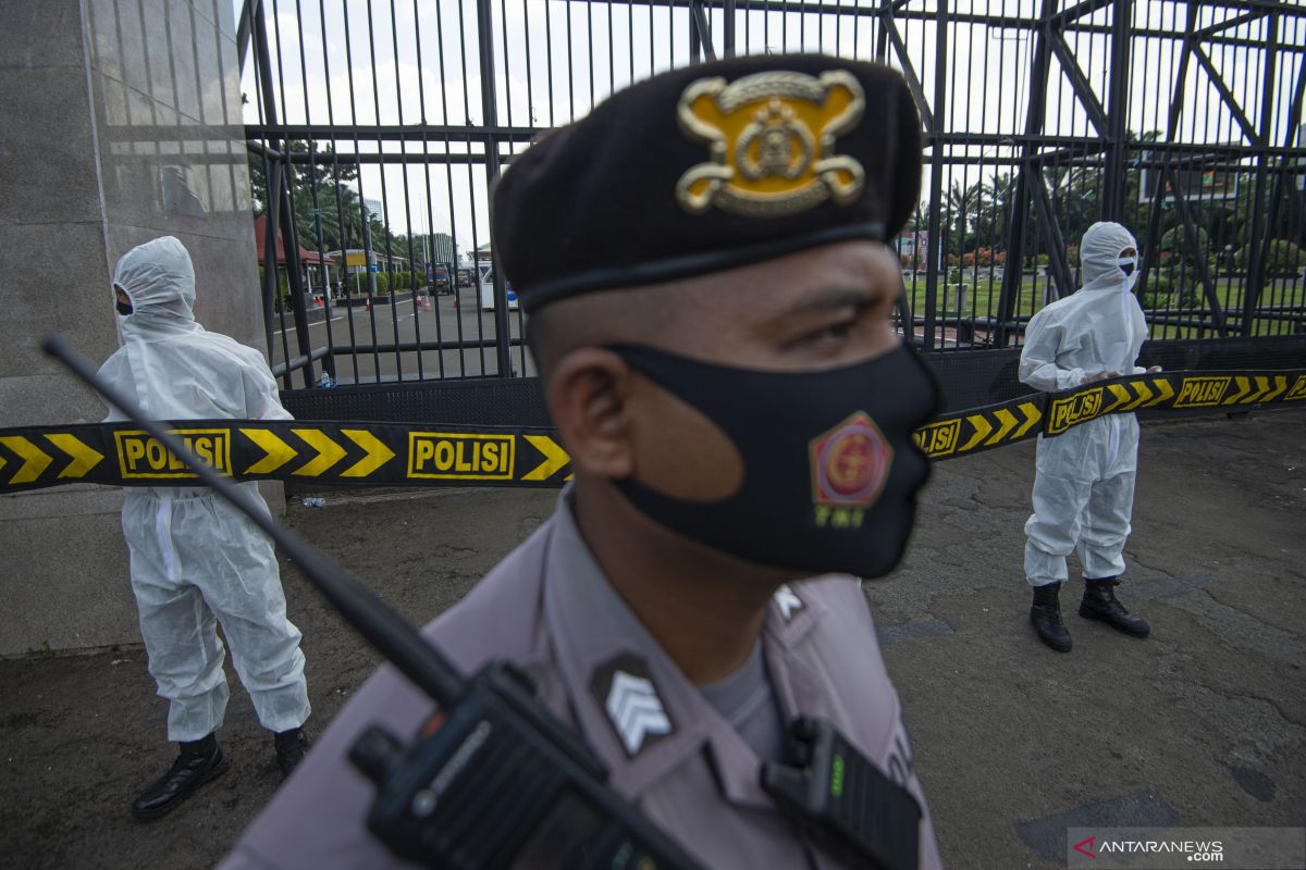 Riau terima bantuan 100.000 lembar masker kain dari PT. RAPP