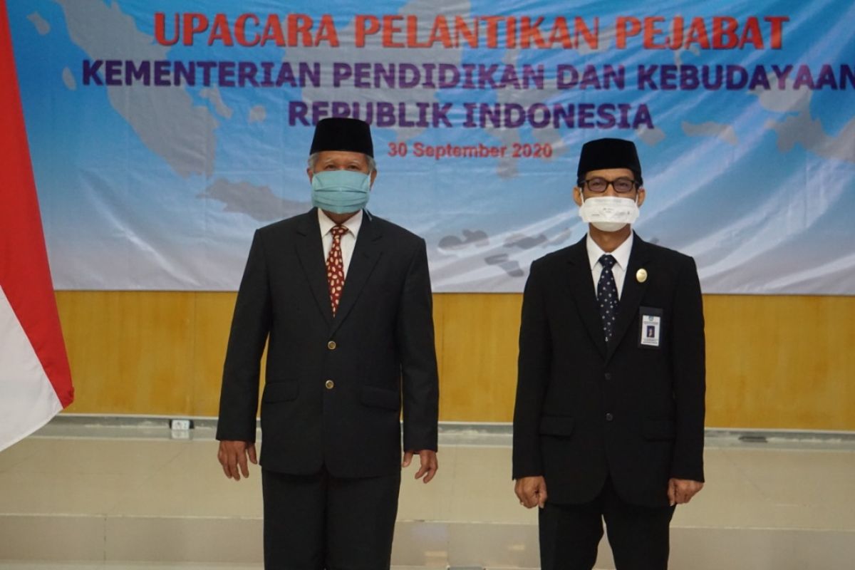 Prof Udiansyah dan Dr Akbar kembali dilantik menjadi Kepala dan Sekretaris LLDIKTI Kalimantan