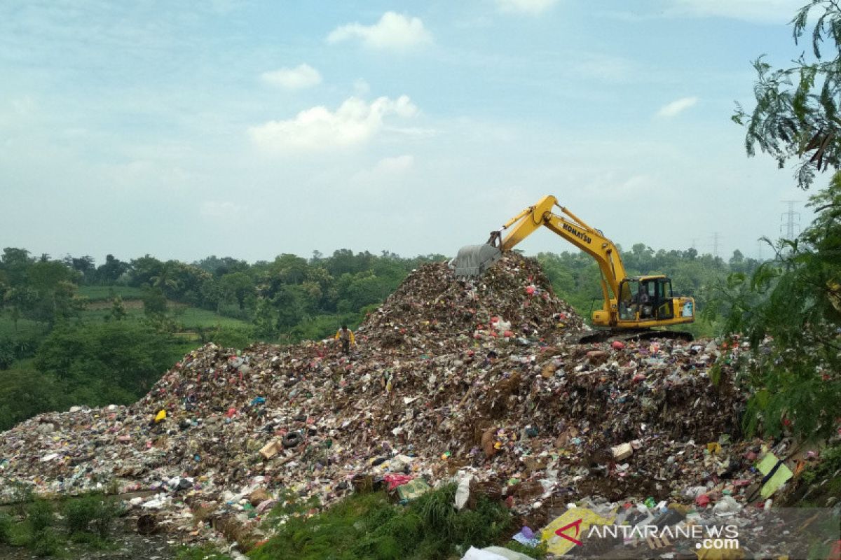 Warga Kudus kini bisa tukar sampah dengan emas