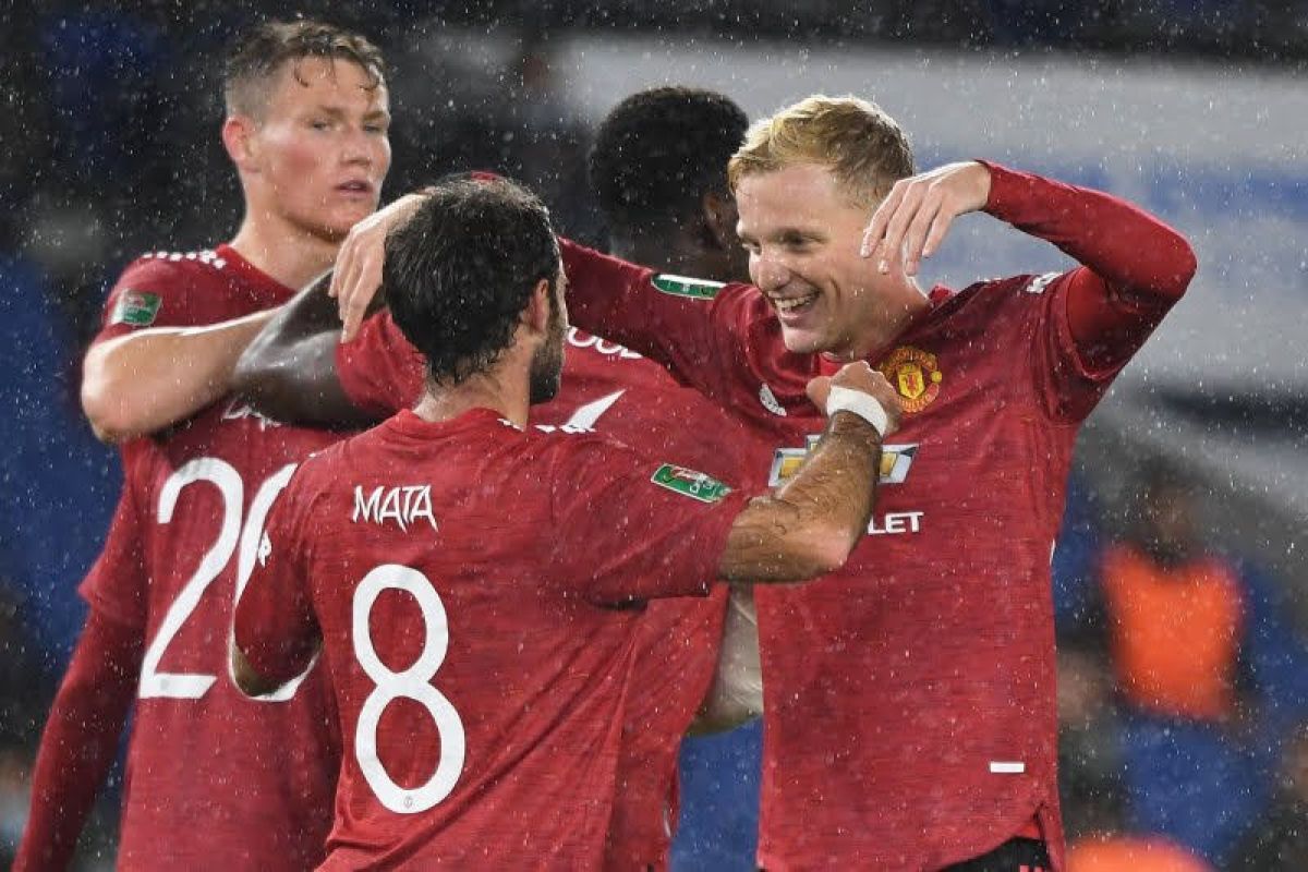 Van de Beek bahagia bermitra dengan Juan Mata di MU