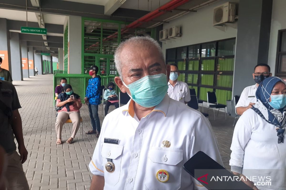 Pemkot Bekasi batasi operasional usaha publik sampai pukul 18 WIB