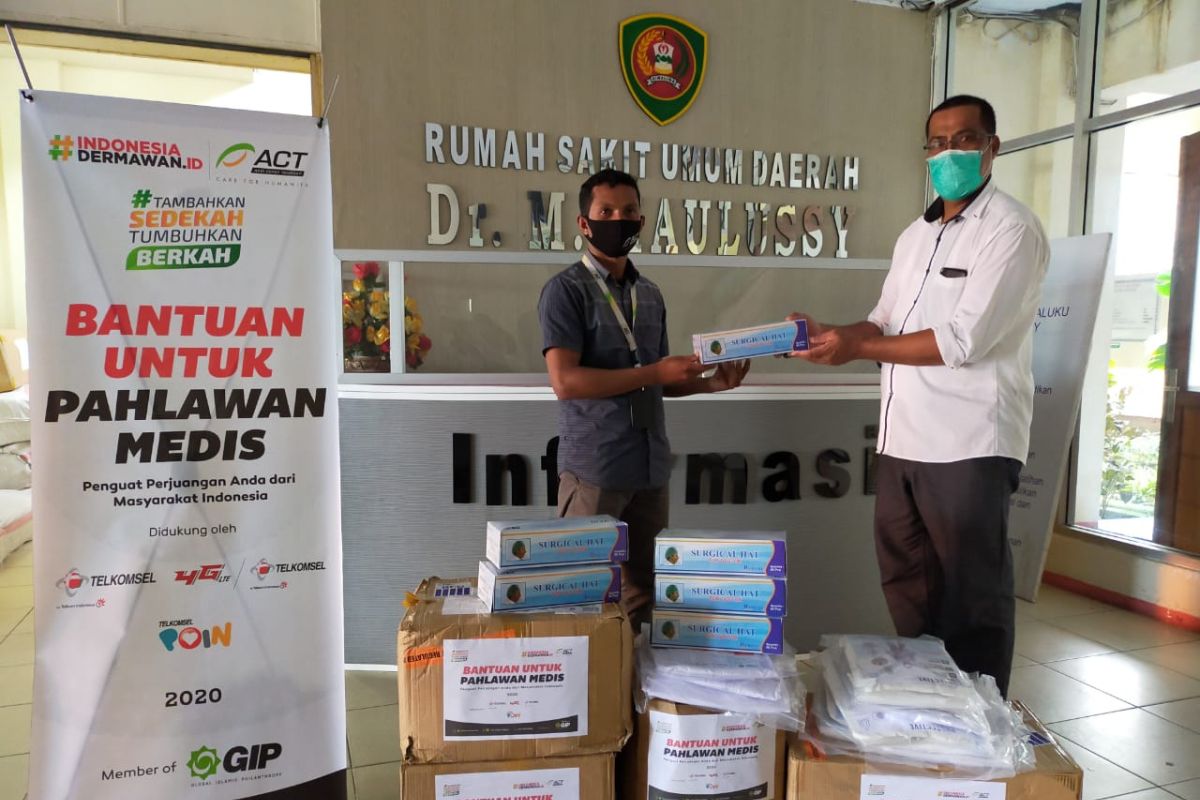 ACT Maluku sumbang puluhan APD untuk tenaga medis RSUD dr. M. Haulussy Ambon