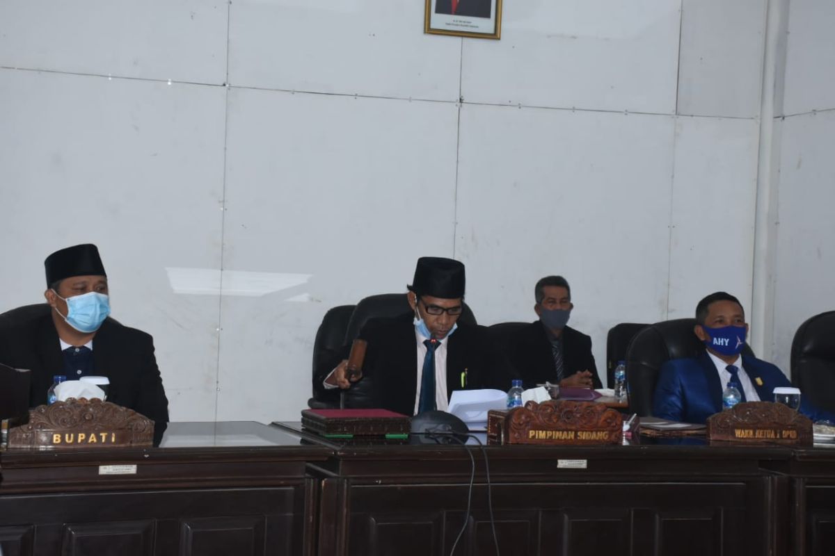 Plt Bupati hadiri paripurna Banggar DPRD KLU