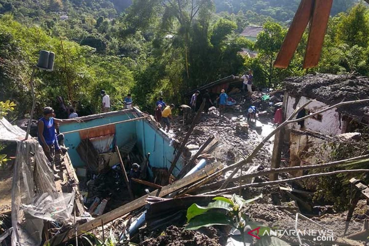 Beredar video penimbunan bantuan banjir bandang di Aceh Tengah, ini penjelasan Kepala Desa