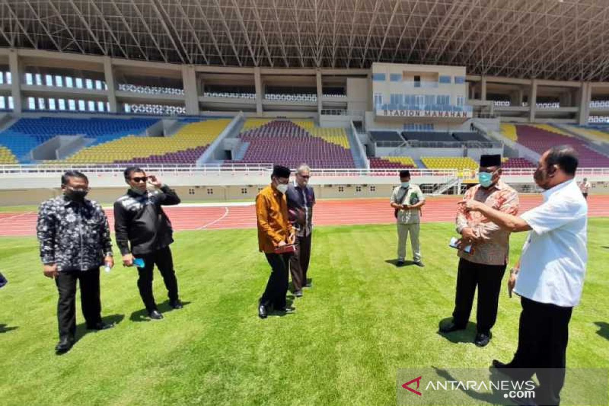 Komisi X DPR kagumi fasilitas Stadion Manahan Solo