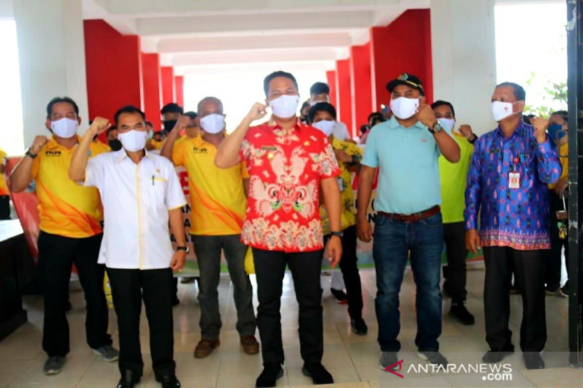 Bupati Lamandau apresiasi bantuan APD bagi para atlet