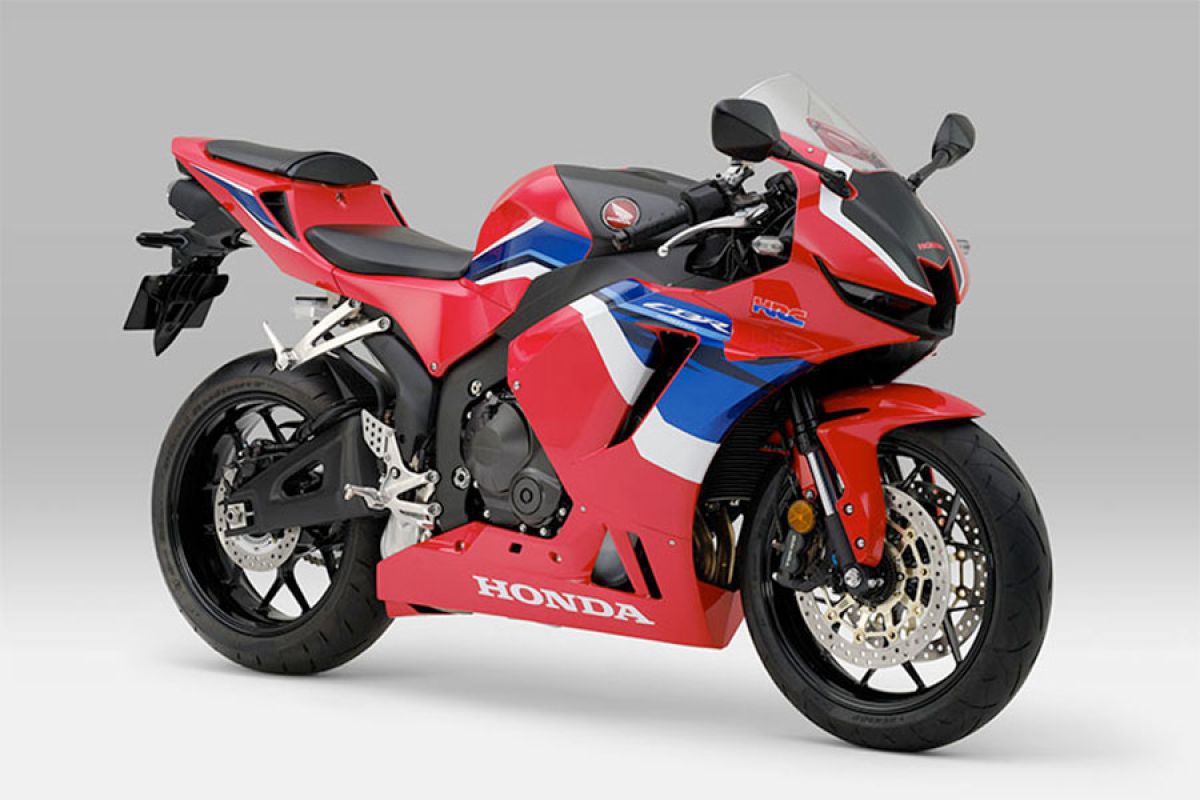 Honda CBR600RR sudah mulai dipasarkan, harga Rp226,8 juta