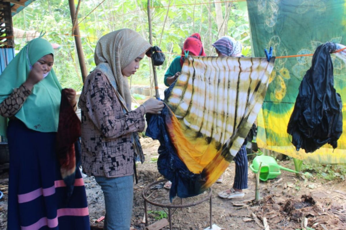 BRG berdayakan pengrajin kain Sasirangan di Kalsel