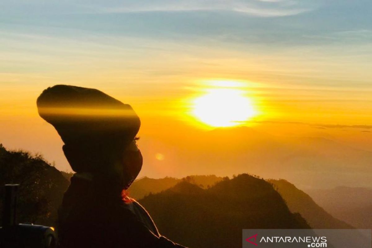 Obati rindu berwisata ke Gunung Bromo di tengah pandemi COVID-19