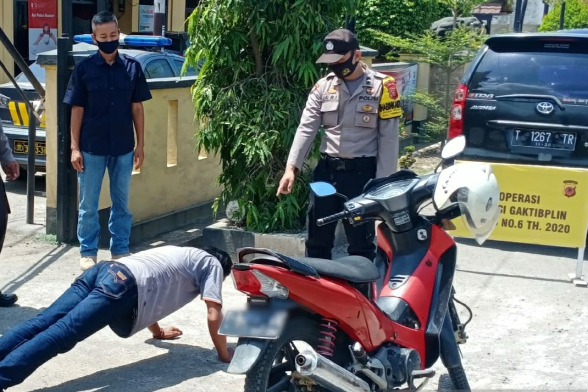 Polres Subang gelar operasi yustisi serentak penegakan protokol kesehatan