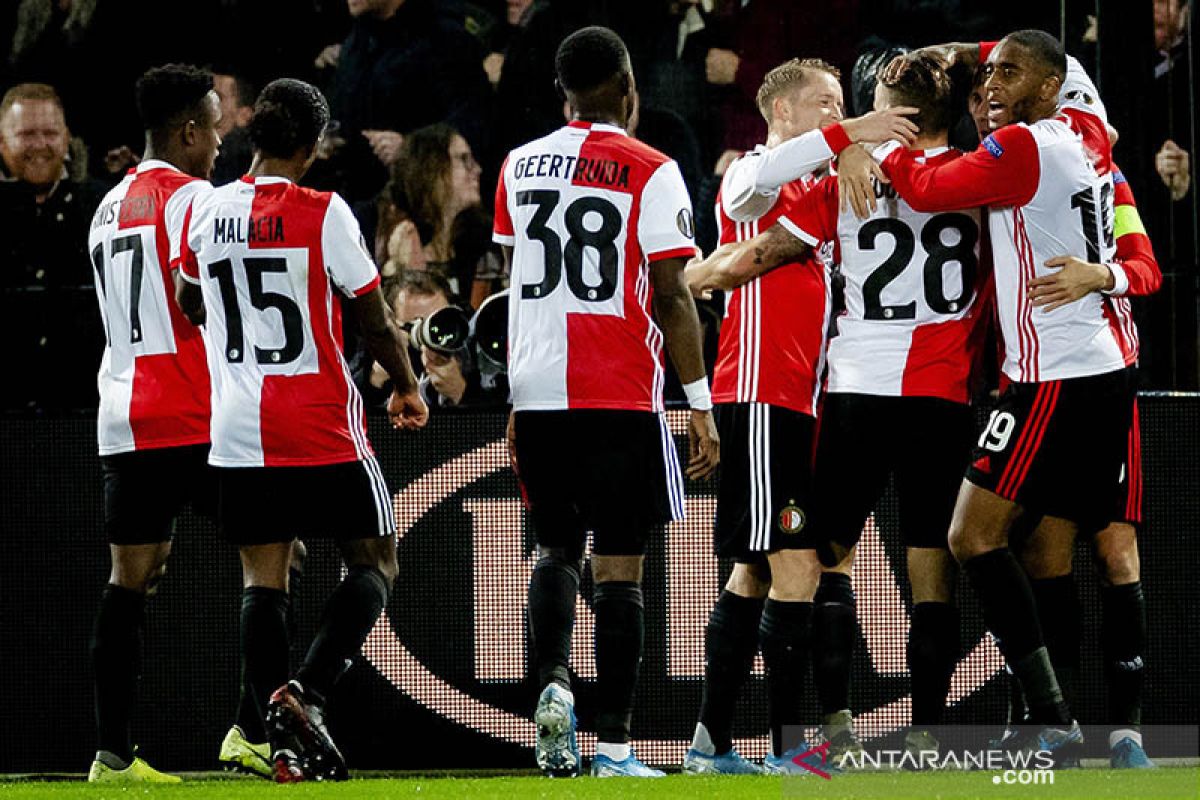 Ridgeciano Haps selamatkan Feyenoord dari kekalahan di markas  Waalwijk