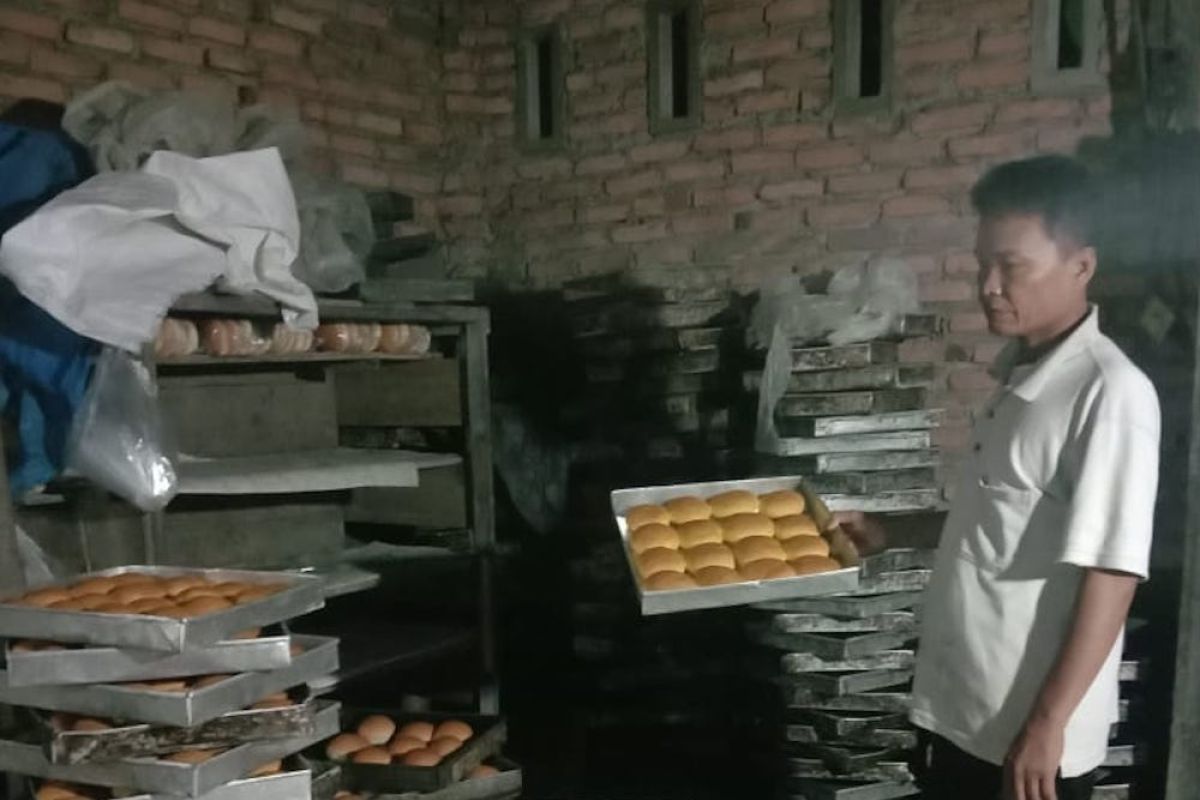 Usaha roti Srimadona  bertahan di tengah pandemi hingga generasi kedua