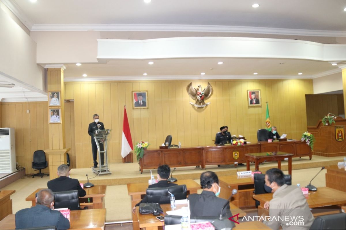 Anggota DPRD dan staf sekretariat positif COVID-19 Kantor DPRD Banjarbaru ditutup
