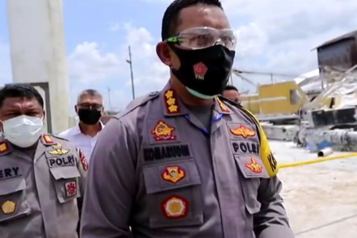 Ledakan tabung nitrogen rusak 40 rumah