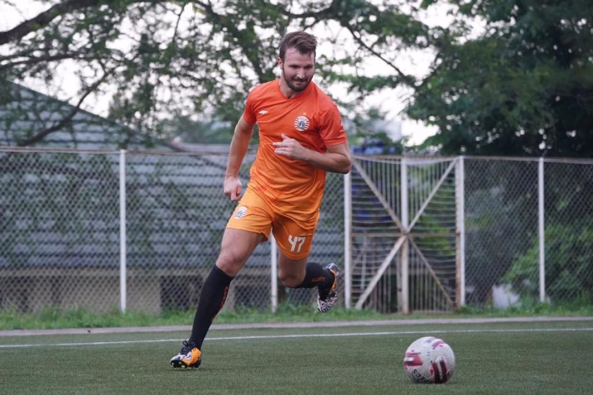 Marco Motta ikuti latihan perdana setelah Persija libur empat hari