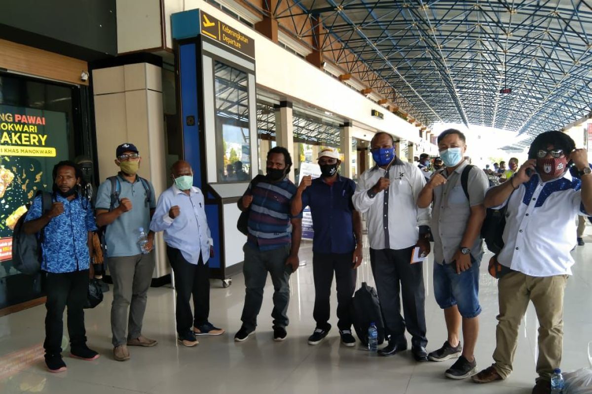 Paslon Wan-Tas siapkan 1.000 masker untuk kampanye Pilkada serentak