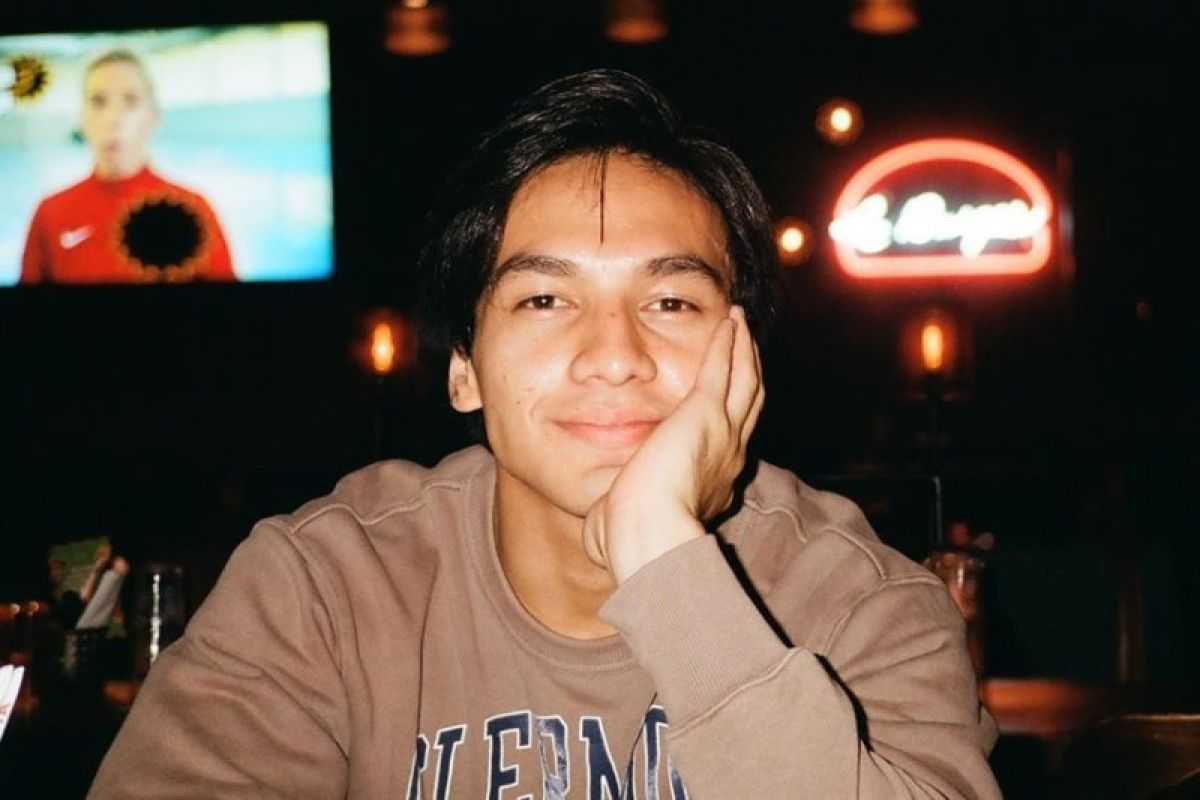 Jefri Nichol ingin selalu main film romantis