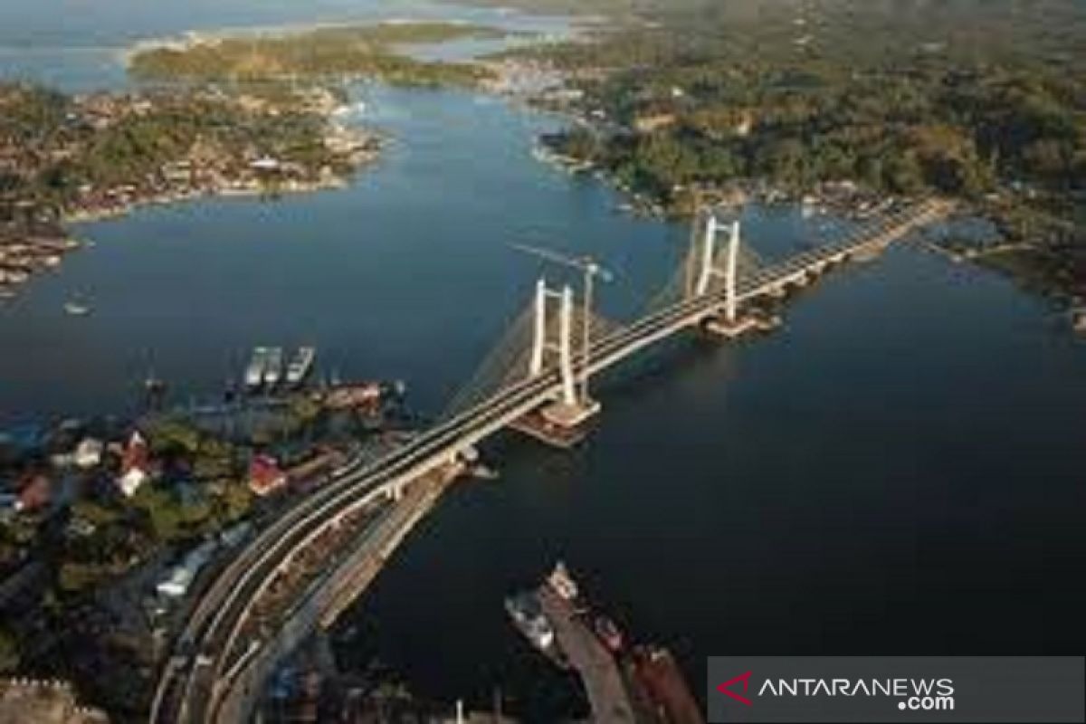 Presiden: Jembatan Teluk Kendari tingkatkan konektivitas warga