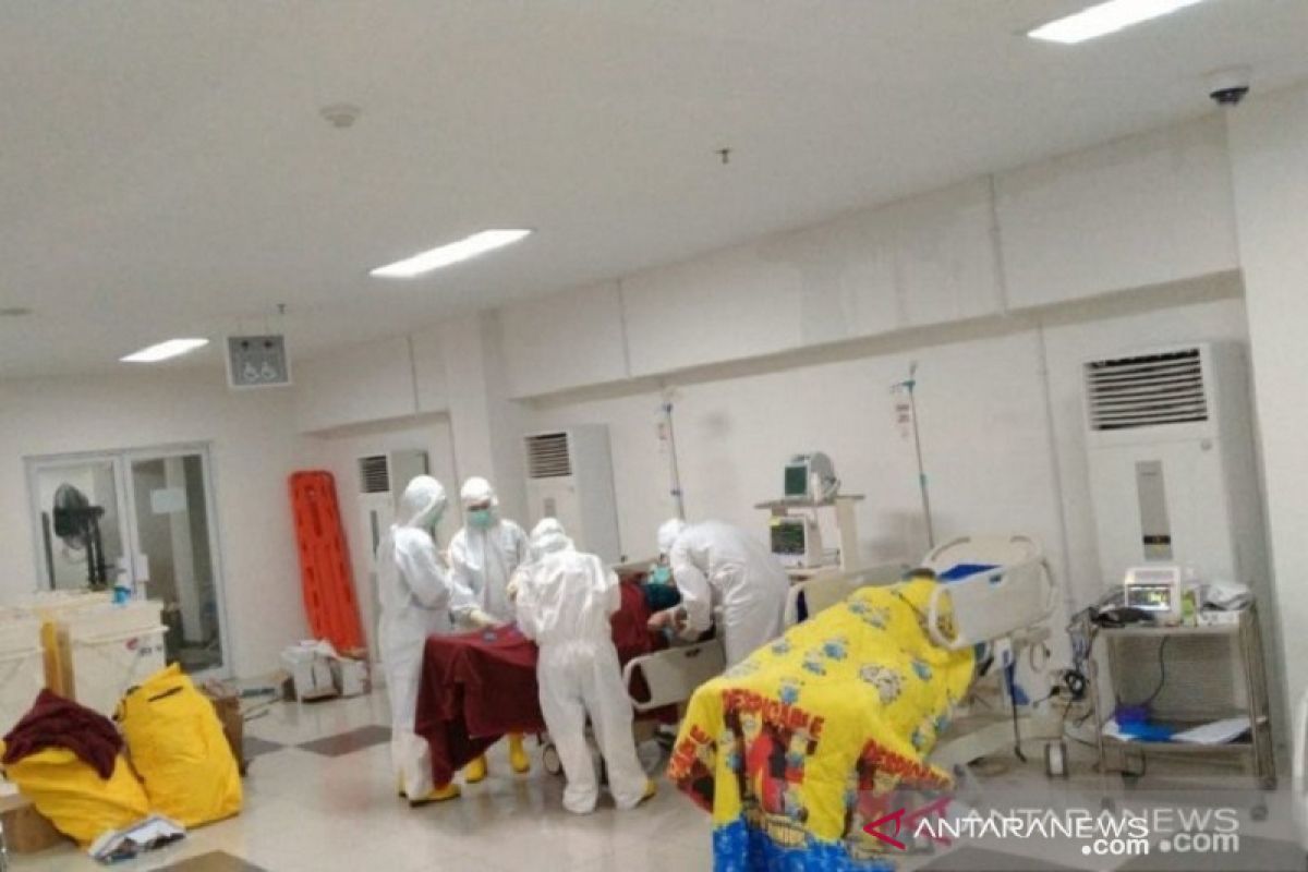 12 pasien COVID-19 di BKPSDM Babel dipindahkan ke asrama haji