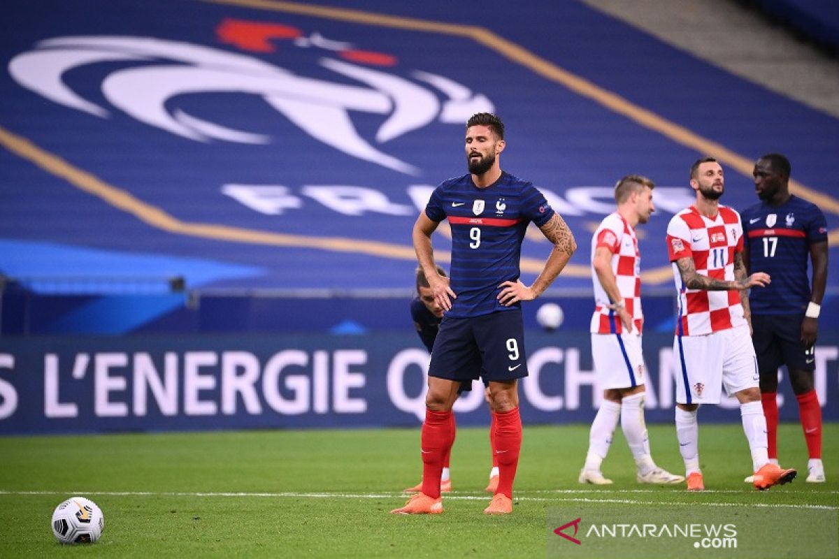 Jelang penampilan ke-100 untuk Prancis, Giroud dipuji pelatih Deschamps