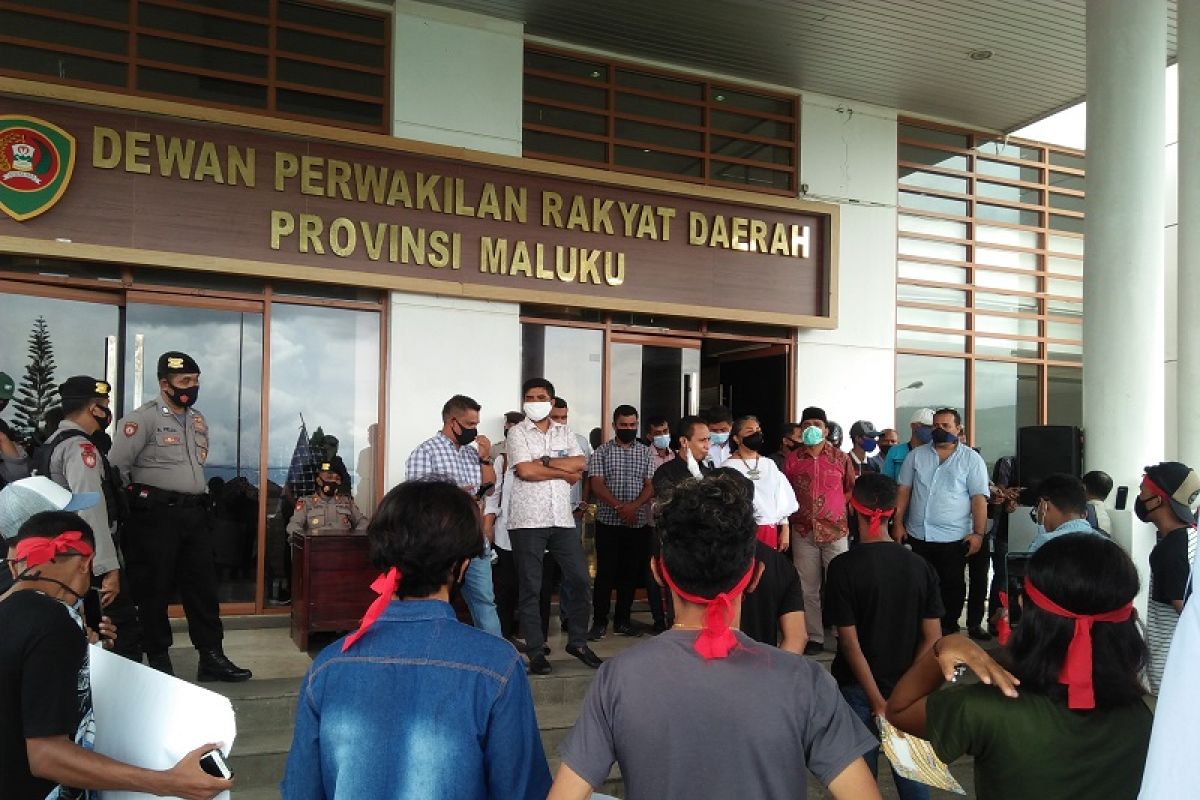 OKP tuntut Kabupaten Malra -  Kota Tual jadi destinasi wisata nasional