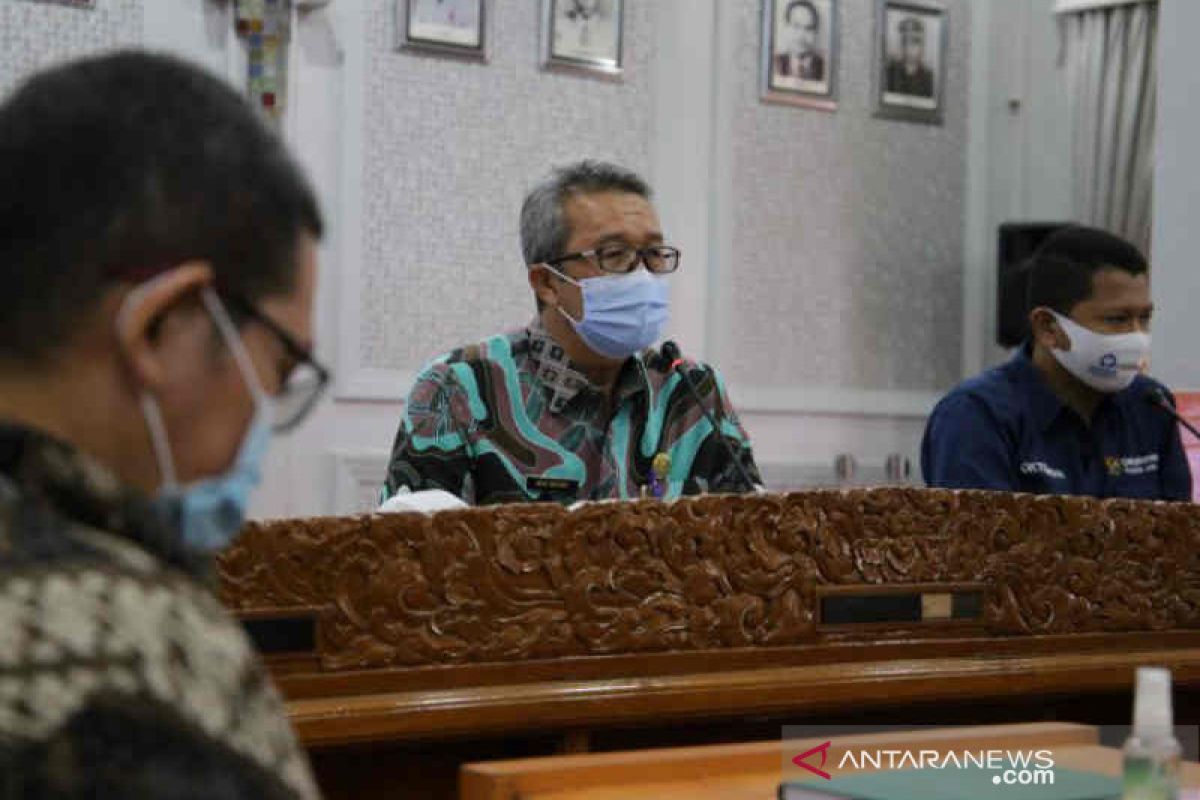 Pemkot Cirebon siapkan pemakaman khusus jenazah pasien COVID-19