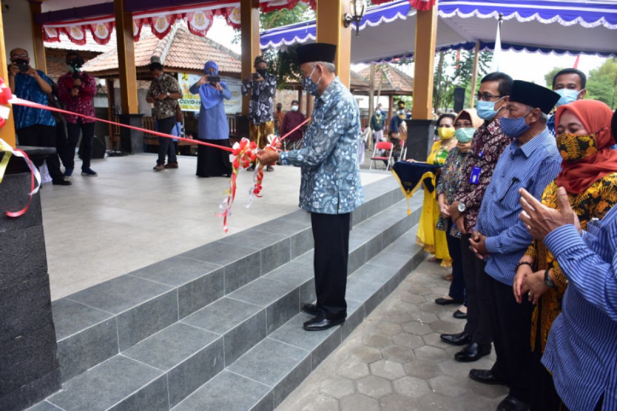 Bupati Sleman meresmikan infrastruktur program PISEW Kementerian PUPR