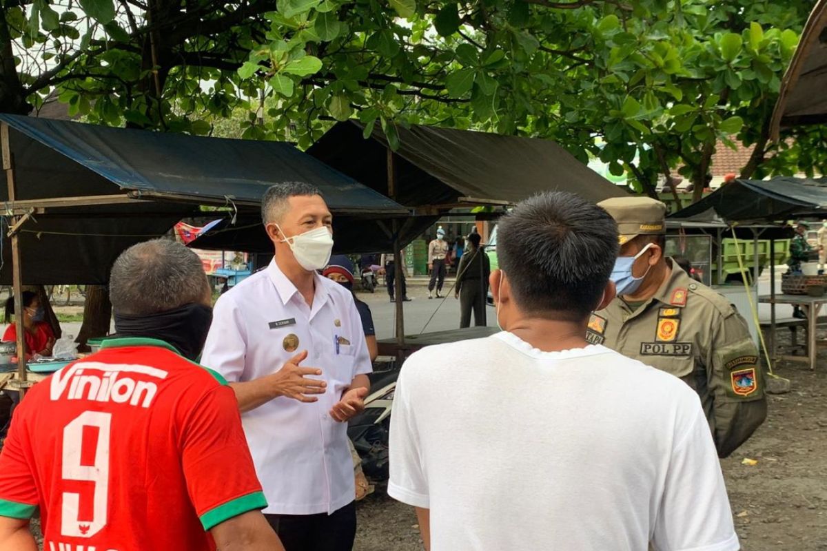 Pjs Bupati Karangasem edukasi masyarakat terapkan protokol kesehatan