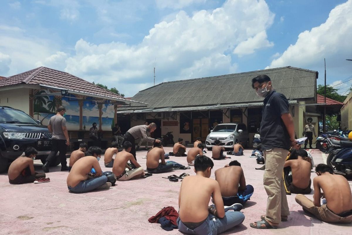 Polisi lakukan pendalaman terhadap pelaku aksi pengrusakan gedung DPRD Kota Jambi