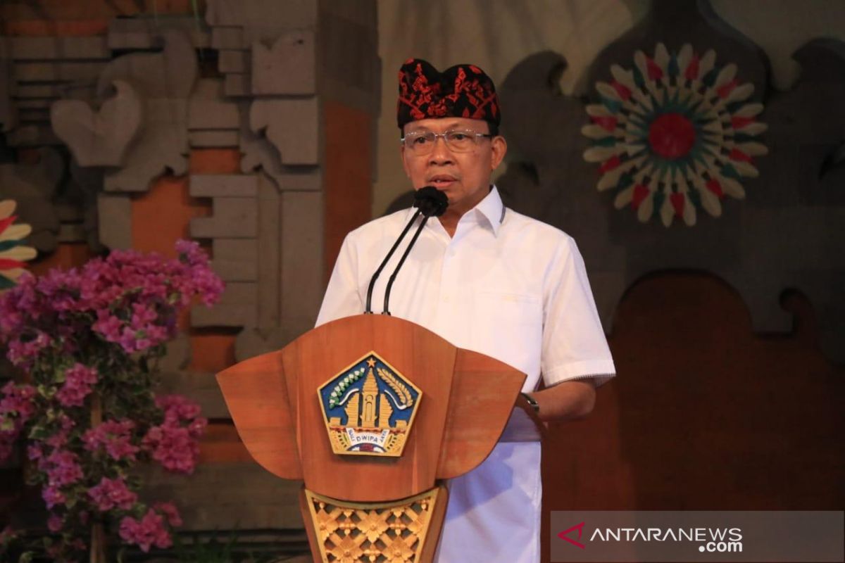 Gubernur Bali suntik desa adat Rp74,65 miliar untuk Satgas Gotong Royong
